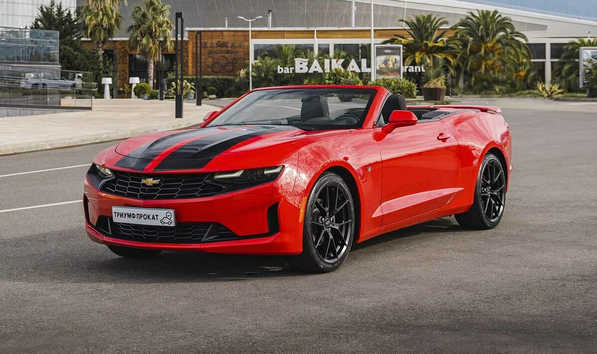 <span style="font-weight: bold;">Chevrolet Camaro Red Акция - 9.000 ₽ / сутки</span>