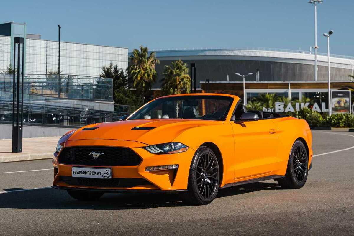 <span style="font-weight: bold;">Ford Mustang Orange Акция - 9.900 ₽ / сутки</span>